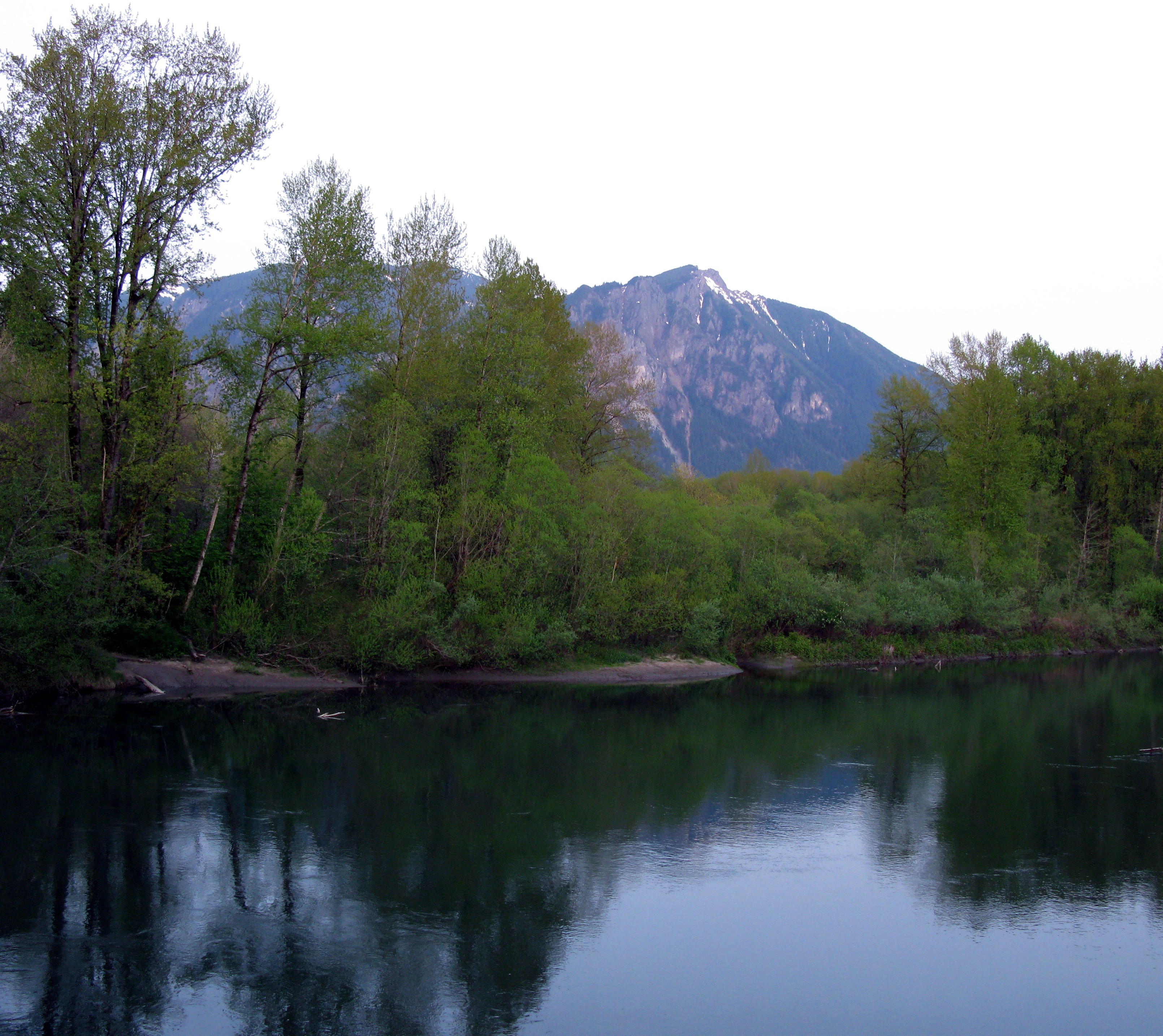 Mt Si from Snoqualmie River