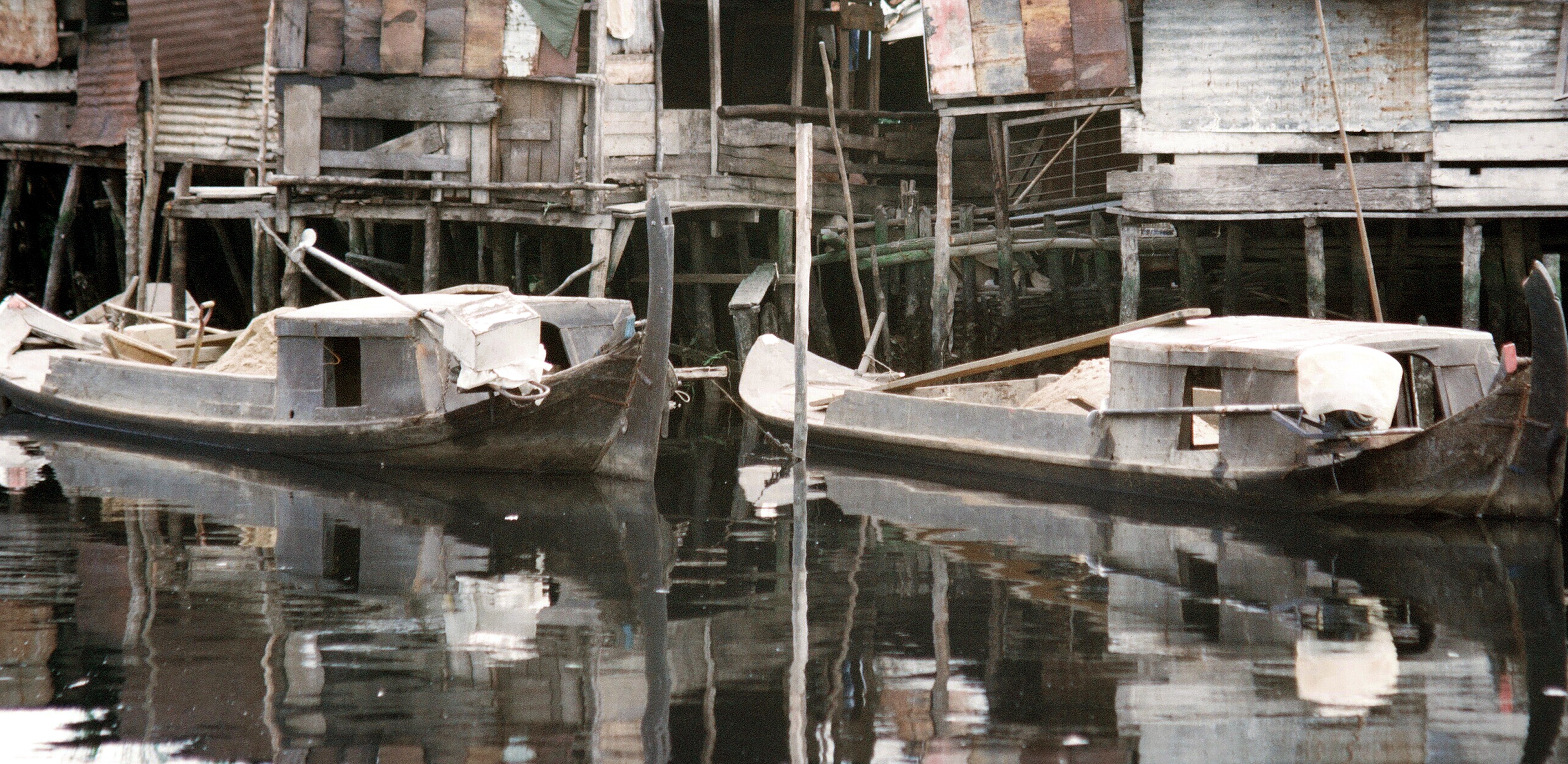 1970 07 08 Saigon waterfront scene 02