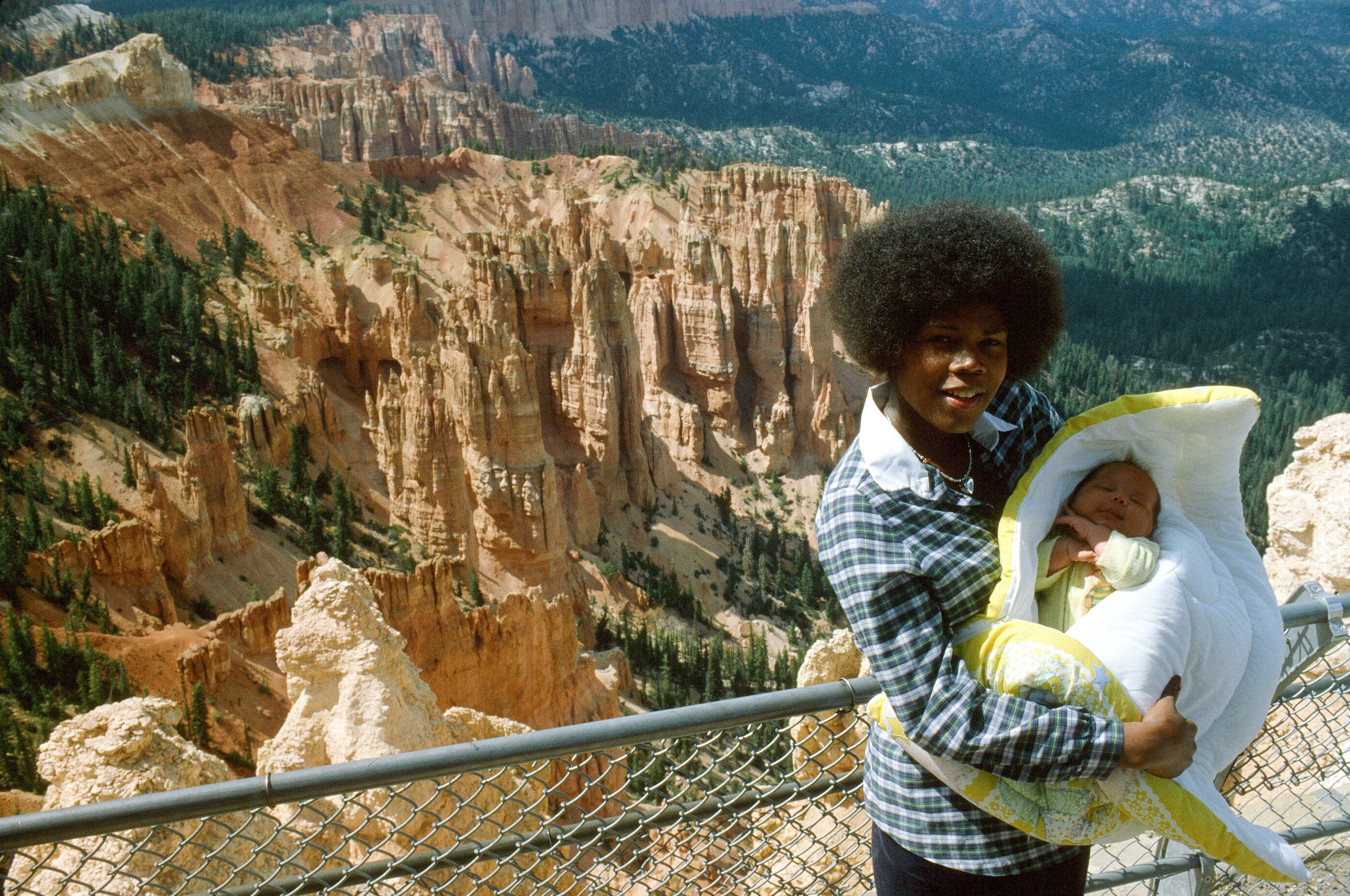 1984 08 Imani and baby Sum at Bryce Park 01