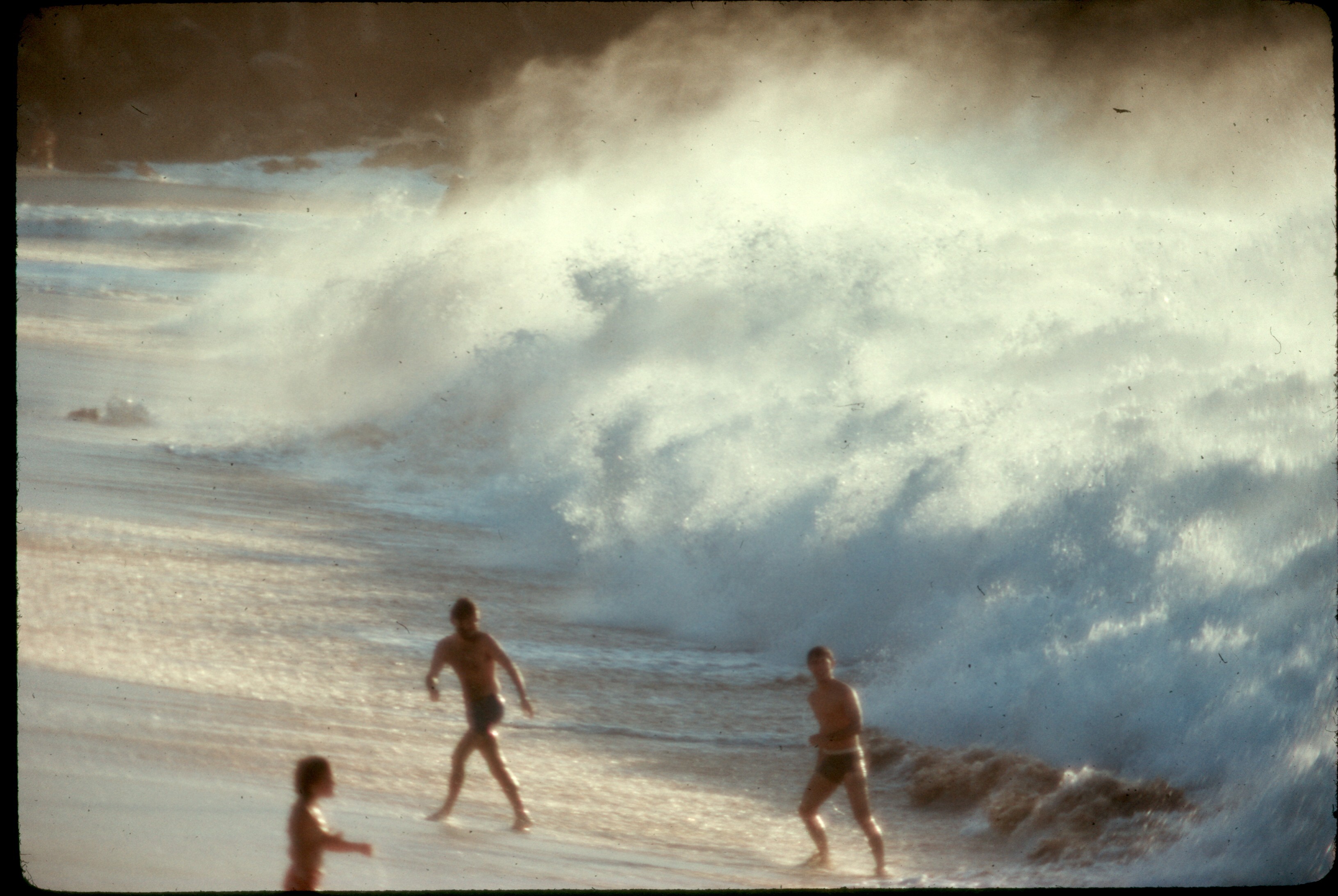 ss 084 1970 11 01 hawaii beach