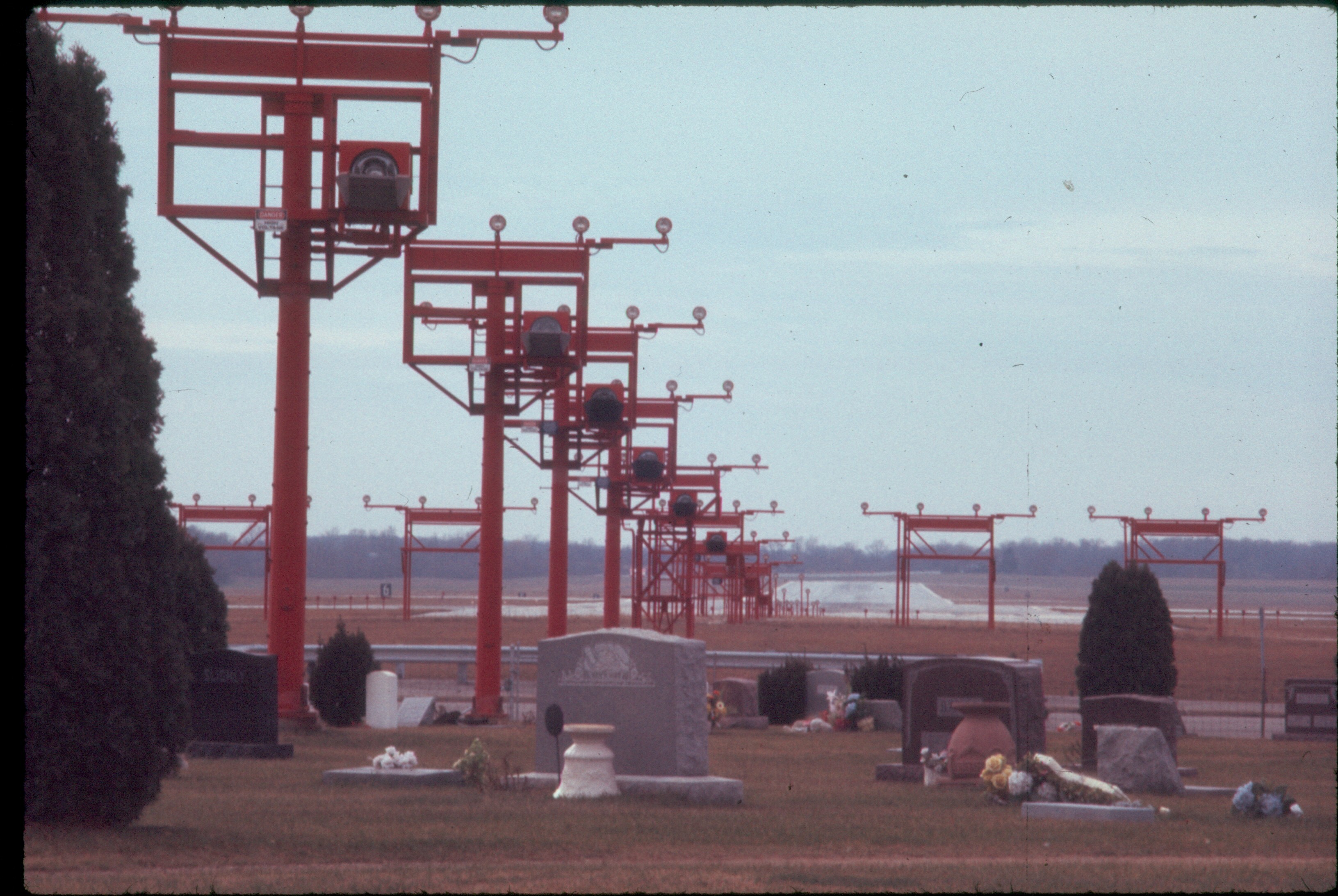 ss 094 1970 12 10 landing lights through michigan graveyard